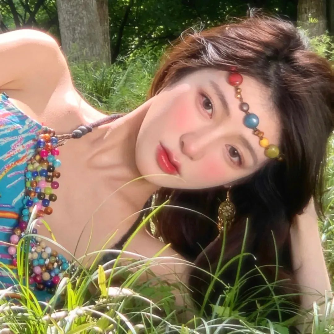 传闻中的女人